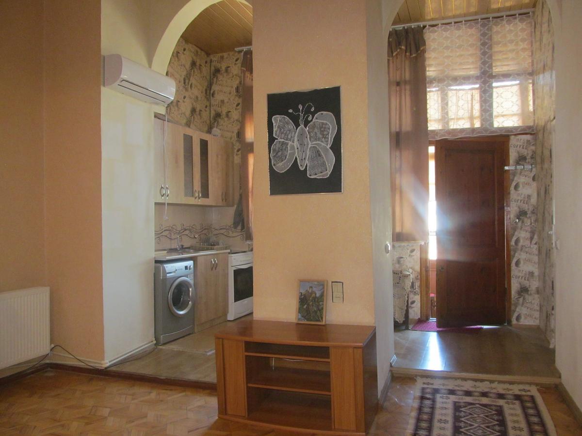 Grandma'S Hotel Tbilisi Bagian luar foto