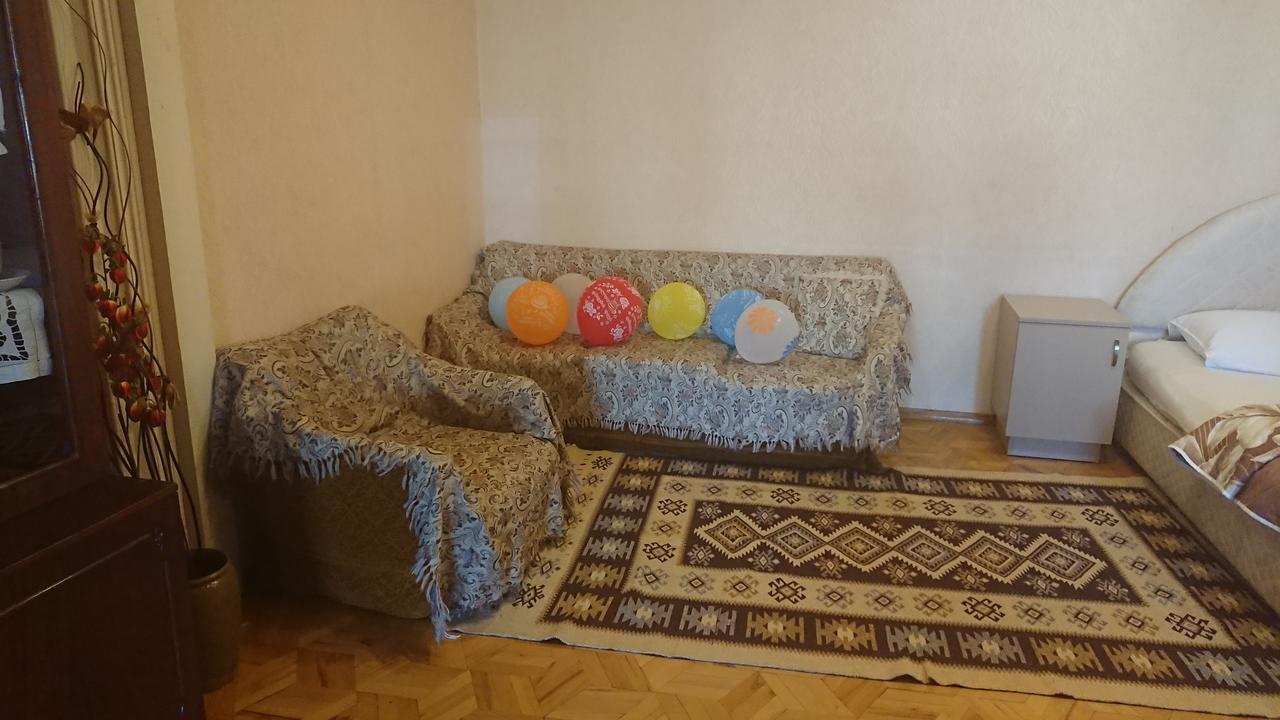 Grandma'S Hotel Tbilisi Bagian luar foto