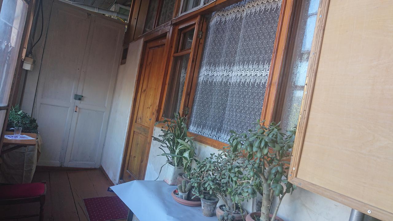 Grandma'S Hotel Tbilisi Bagian luar foto
