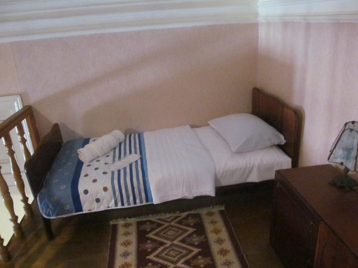 Grandma'S Hotel Tbilisi Bagian luar foto