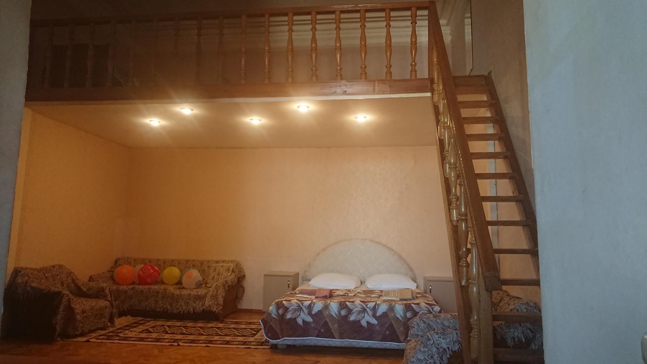 Grandma'S Hotel Tbilisi Bagian luar foto