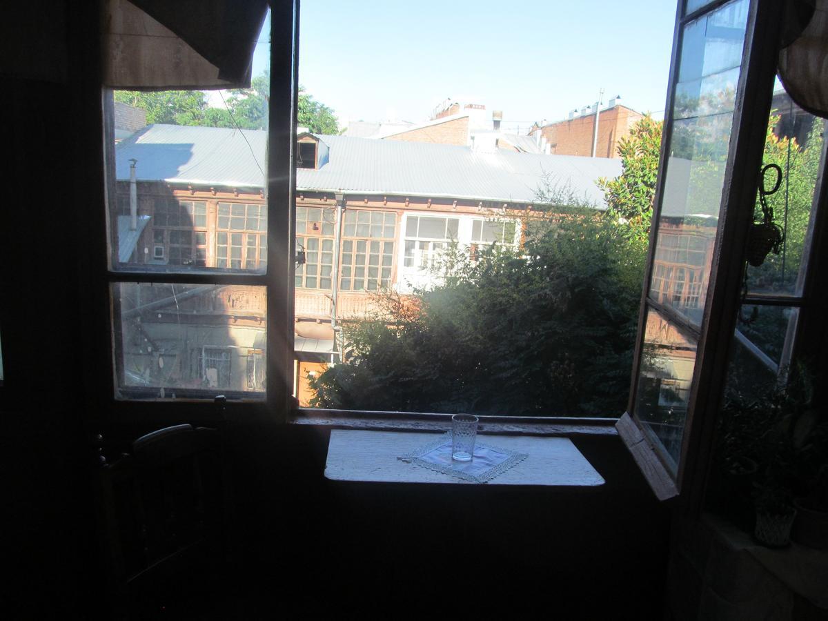 Grandma'S Hotel Tbilisi Bagian luar foto