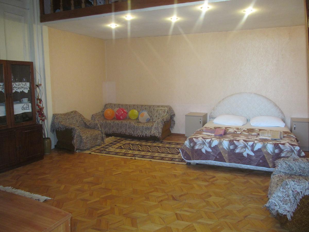Grandma'S Hotel Tbilisi Bagian luar foto