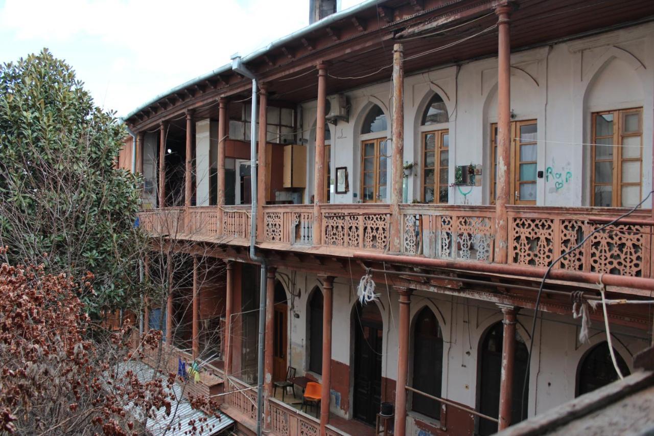 Grandma'S Hotel Tbilisi Bagian luar foto